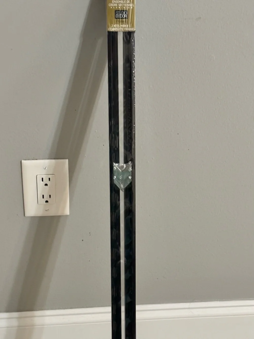 Black Wall Display Rail for Picture Hanging - Unbranded